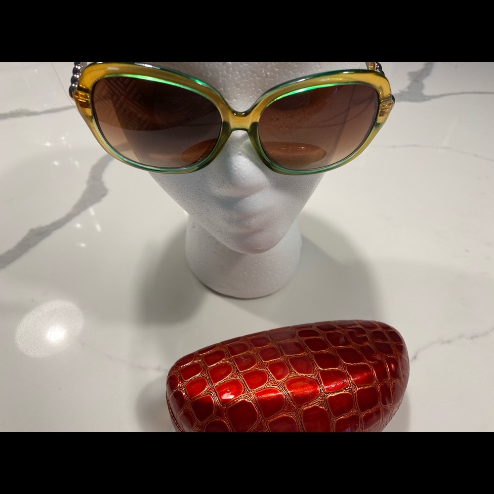 Sunglasses & Case
